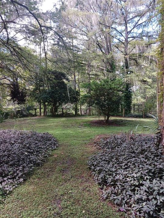 En Venta: $260,000 (1.00 acres)