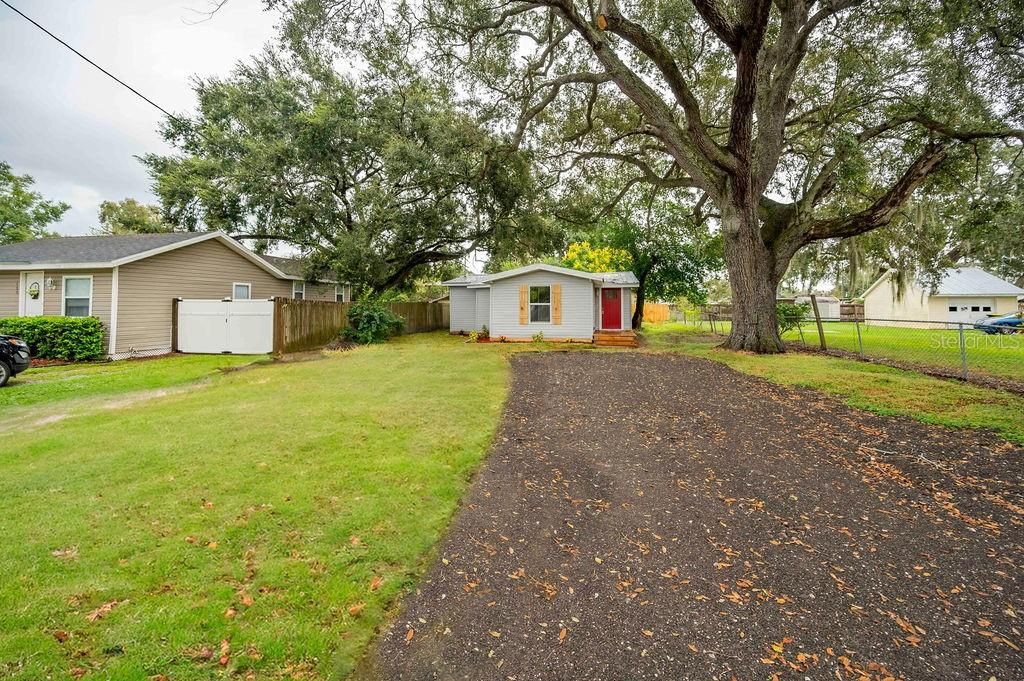 Recently Sold: $249,900 (4 beds, 2 baths, 1674 Square Feet)