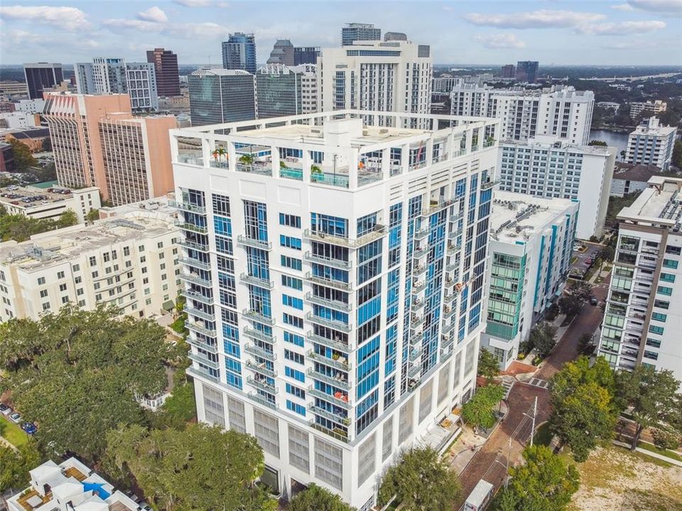 Recently Sold: $599,900 (2 beds, 2 baths, 1765 Square Feet)