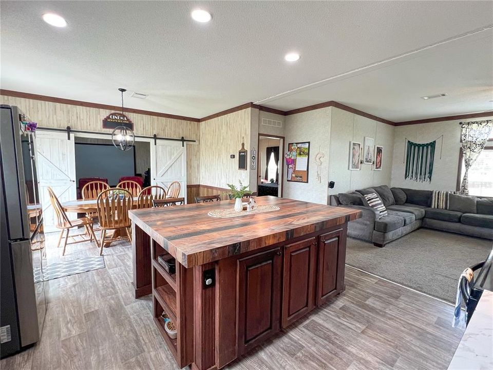 Active With Contract: $489,900 (5 beds, 3 baths, 2480 Square Feet)