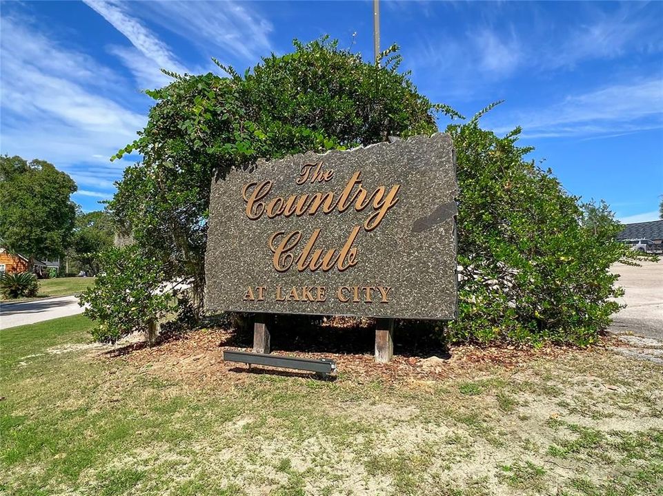 The Country Club at Lake City