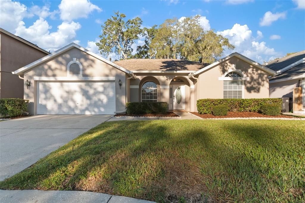 Recently Sold: $554,000 (4 beds, 3 baths, 2302 Square Feet)