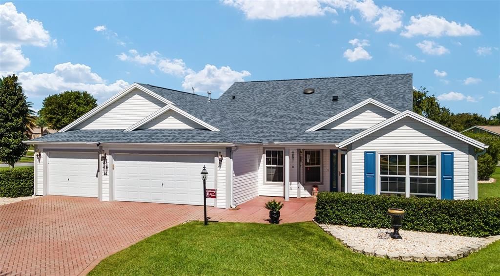 FRONT EXTERIOR - 8065 SE 170th Marchmont Place, VILLAGE of CALUMET GROVE