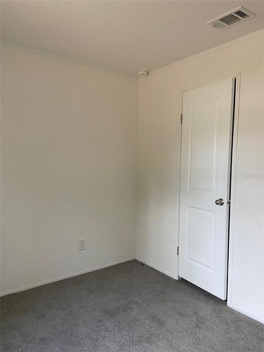 For Rent: $1,700 (3 beds, 2 baths, 1200 Square Feet)
