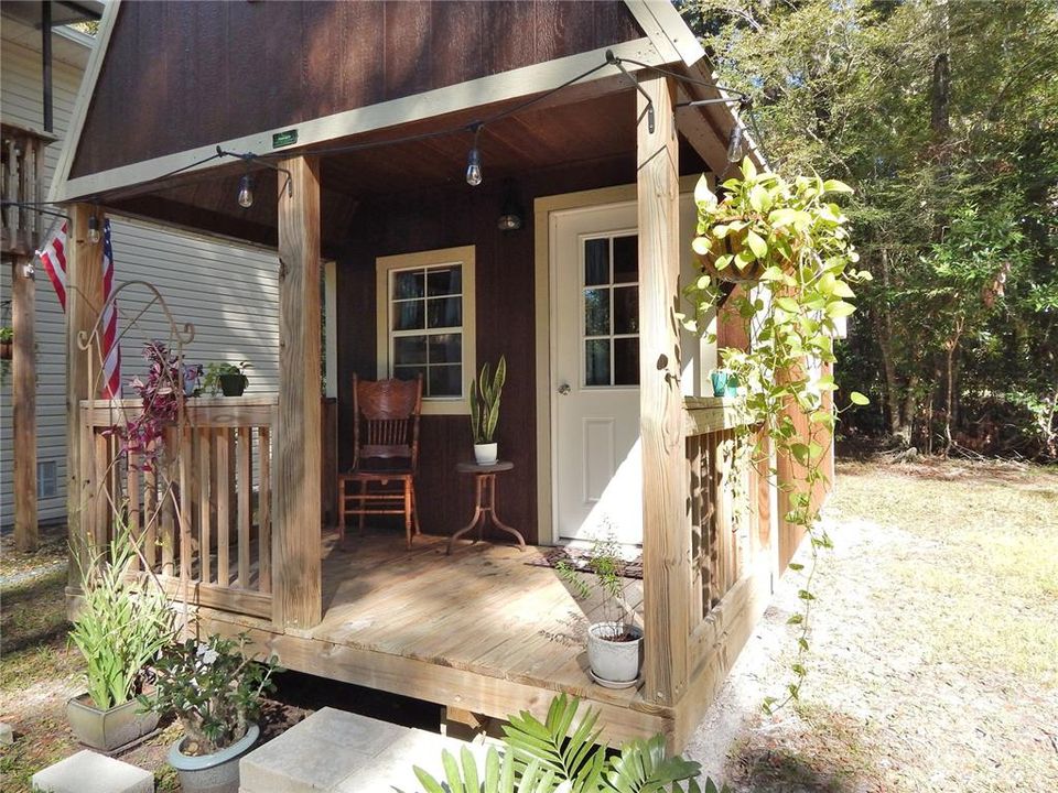 Guest Cabin Porch