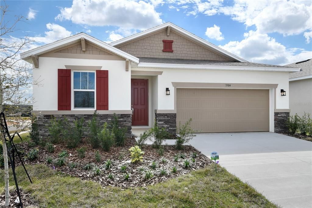 Recently Sold: $318,950 (4 beds, 2 baths, 1919 Square Feet)