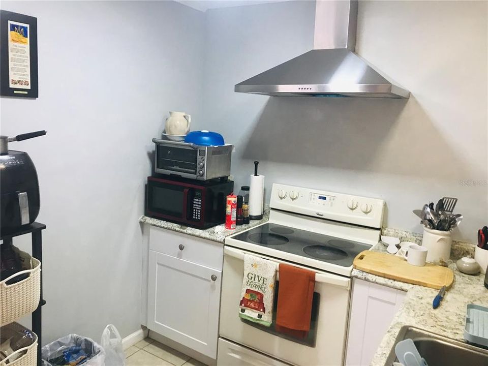 En Venta: $499,000 (3 camas, 2 baños, 3300 Pies cuadrados)