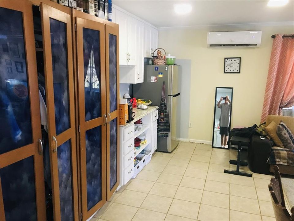 En Venta: $499,000 (3 camas, 2 baños, 3300 Pies cuadrados)