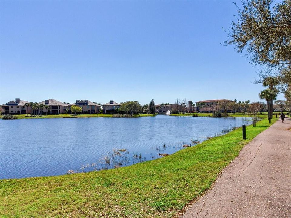 For Sale: $850,000 (3 beds, 3 baths, 3650 Square Feet)