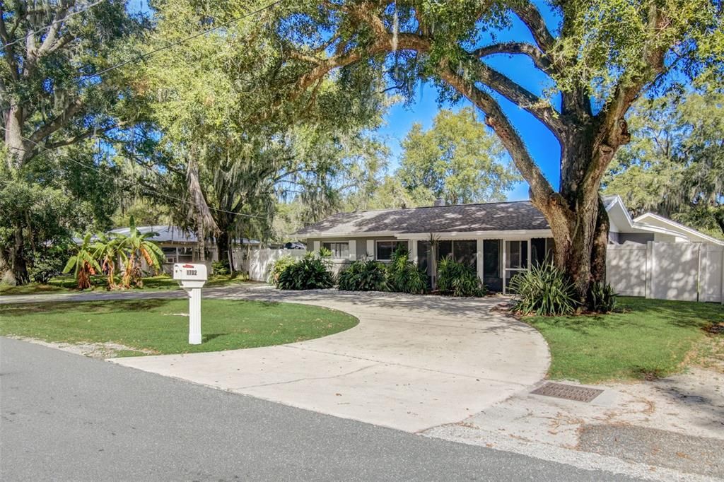 Recently Sold: $384,000 (4 beds, 2 baths, 2109 Square Feet)