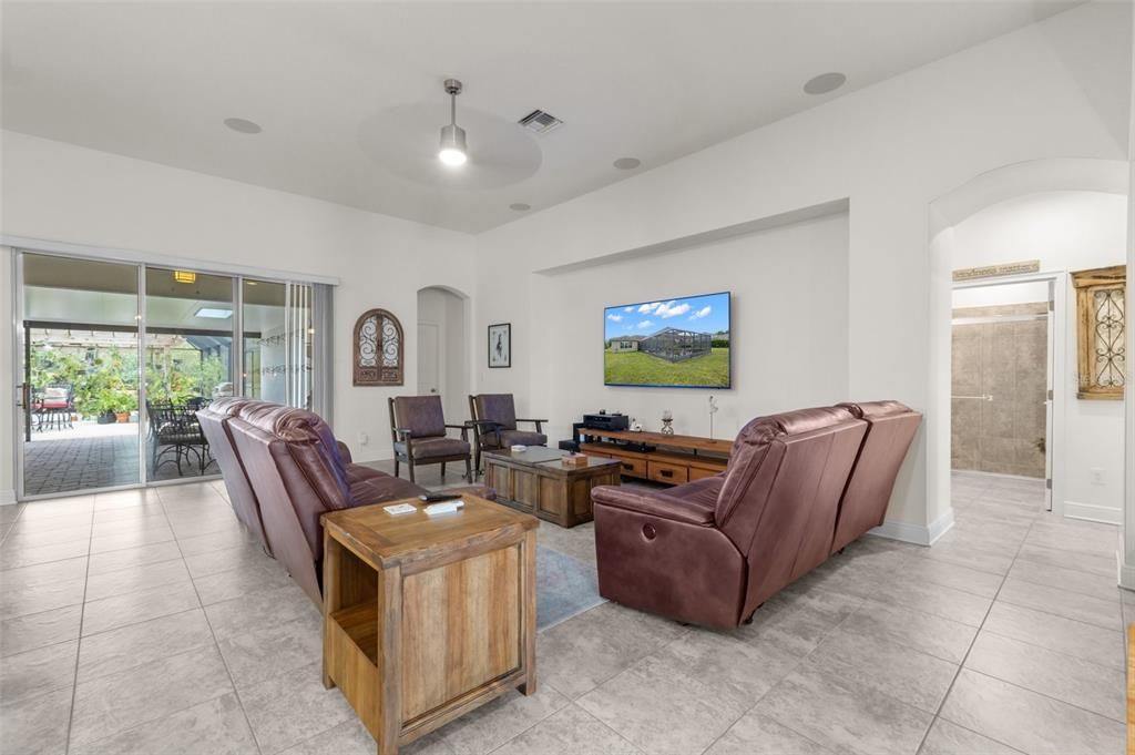 Active With Contract: $679,000 (4 beds, 3 baths, 3277 Square Feet)