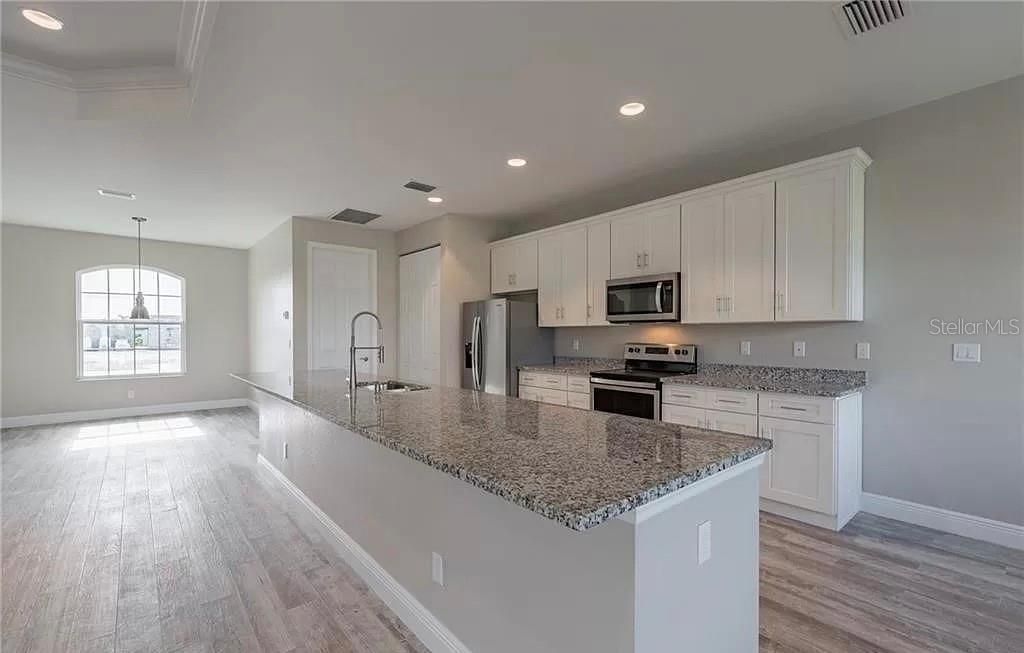 Active With Contract: $399,000 (4 beds, 2 baths, 2034 Square Feet)
