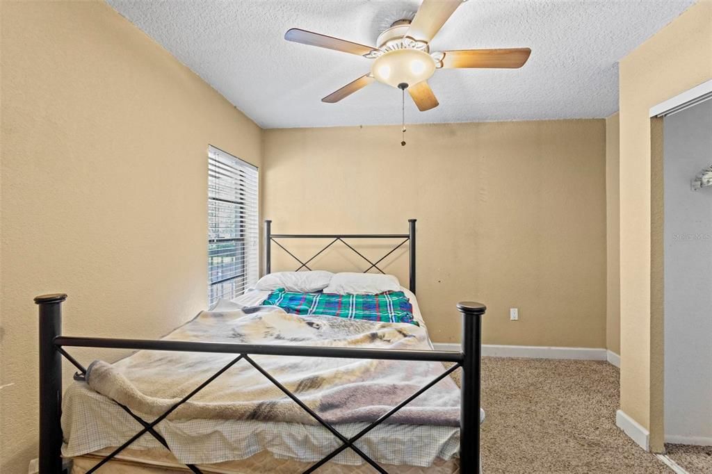 For Sale: $189,000 (2 beds, 2 baths, 1246 Square Feet)