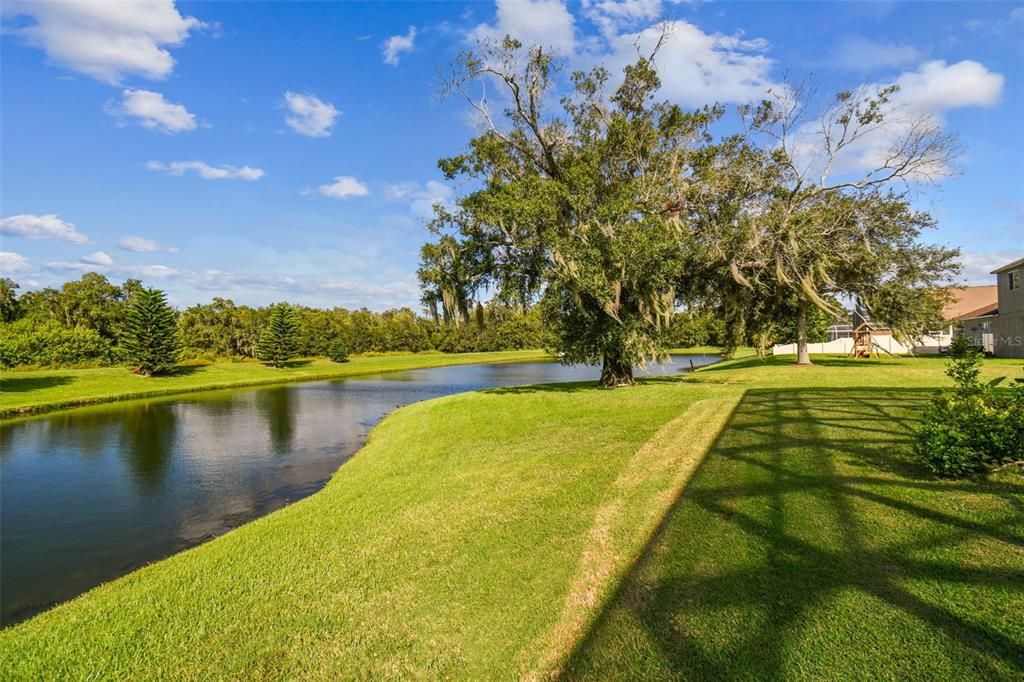 Active With Contract: $899,900 (5 beds, 3 baths, 3658 Square Feet)