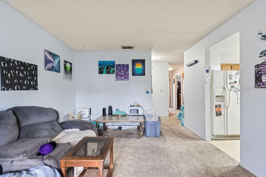 Recently Sold: $109,000 (2 beds, 2 baths, 922 Square Feet)