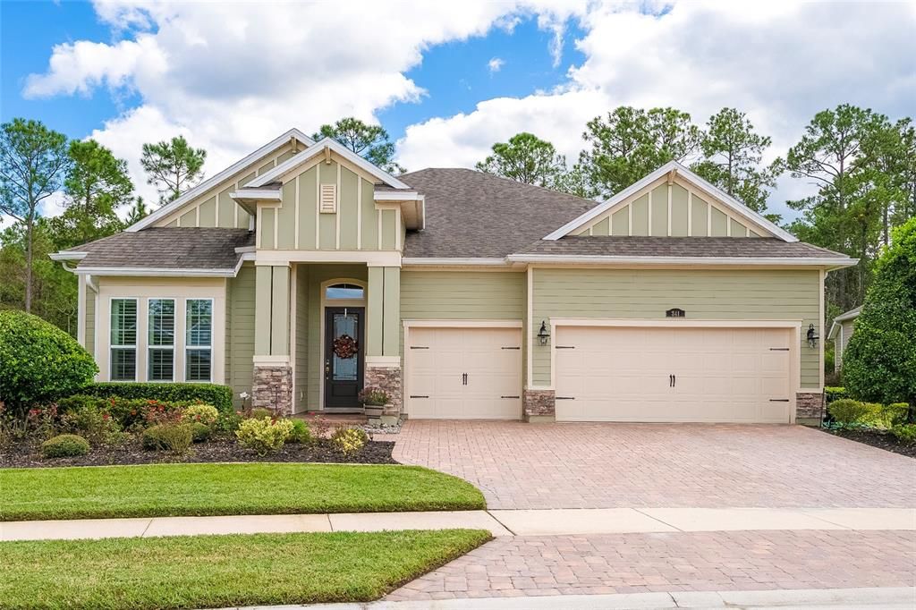 Recently Sold: $659,900 (4 beds, 3 baths, 3092 Square Feet)