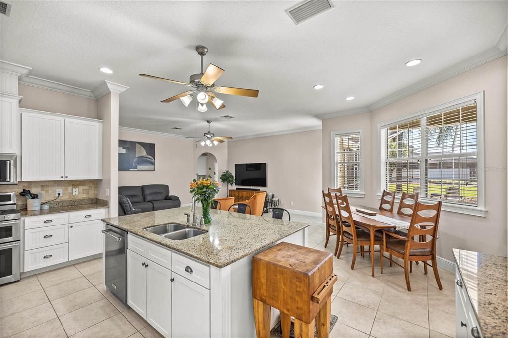 Recently Sold: $659,900 (3 beds, 2 baths, 2325 Square Feet)