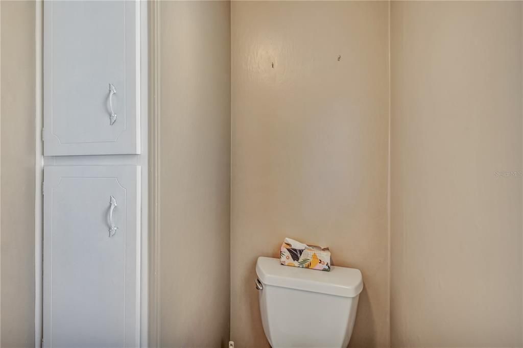 合同活跃: $139,000 (2 贝兹, 2 浴室, 1056 平方英尺)