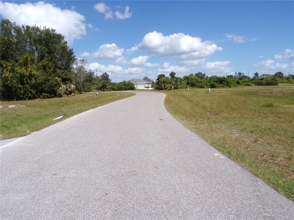 Active With Contract: $40,990 (0.18 acres)