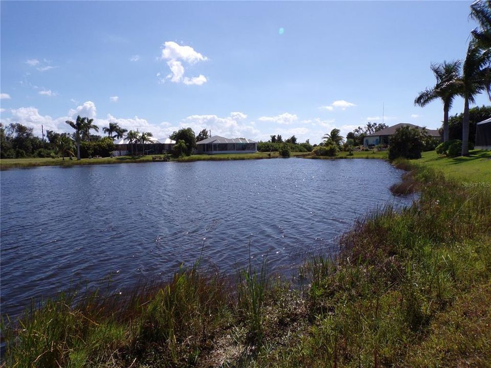 Activo con contrato: $40,990 (0.18 acres)