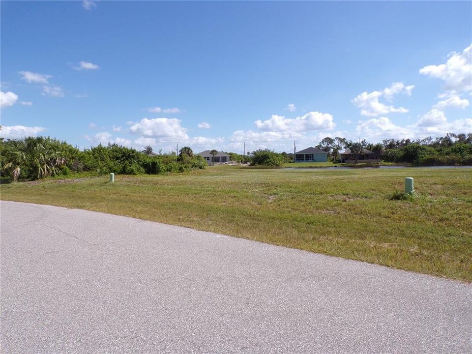 Active With Contract: $40,990 (0.18 acres)