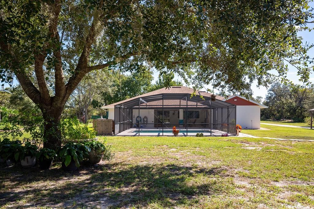 Recently Sold: $600,000 (4 beds, 3 baths, 2278 Square Feet)