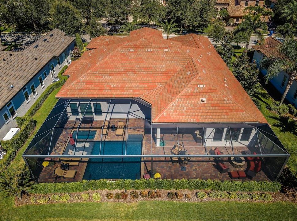 Vendido Recientemente: $1,850,000 (4 camas, 4 baños, 3867 Pies cuadrados)