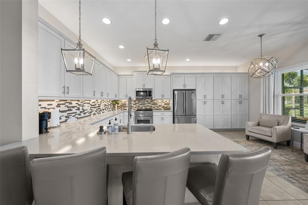 Recently Sold: $875,000 (4 beds, 4 baths, 3189 Square Feet)