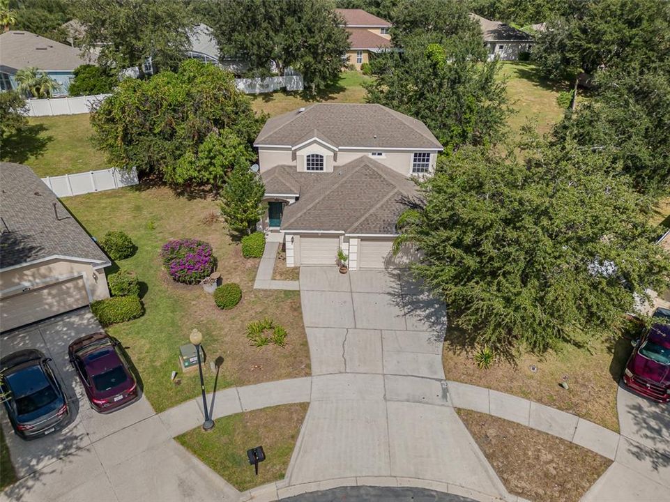 Recently Sold: $425,000 (3 beds, 2 baths, 2446 Square Feet)