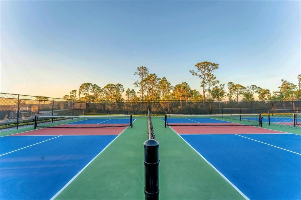 For Rent: $6,500 (2 beds, 2 baths, 1336 Square Feet)