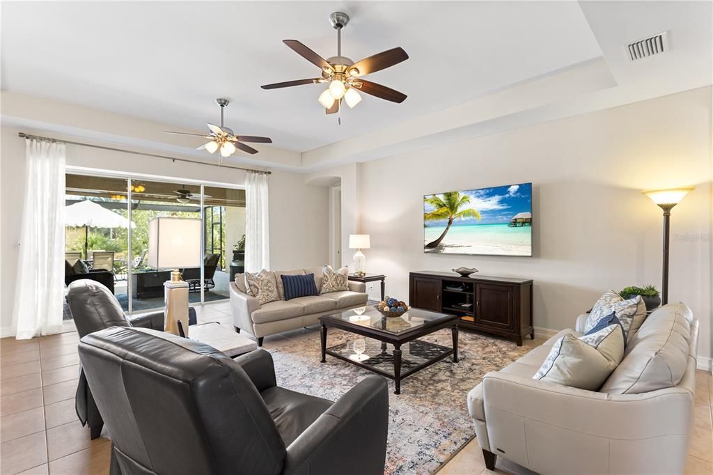 Recently Sold: $599,000 (3 beds, 3 baths, 2579 Square Feet)