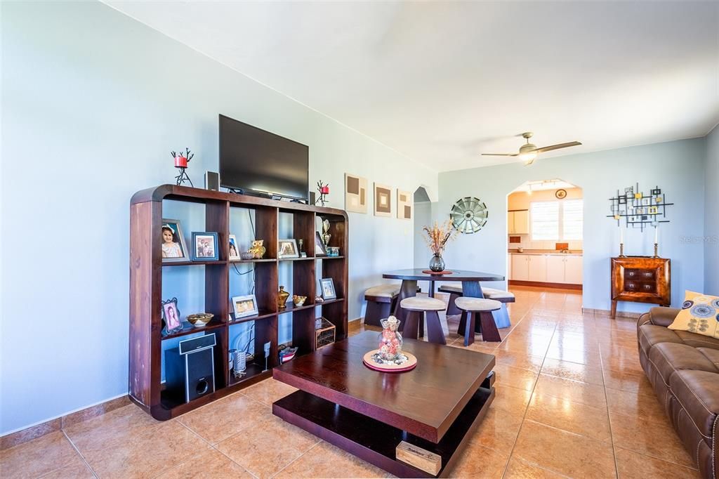 Top floor living/dining room