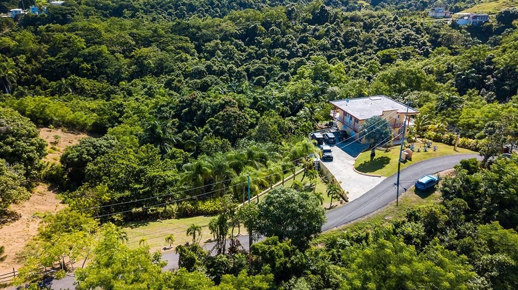 En Venta: $725,000 (5 camas, 3 baños, 3500 Pies cuadrados)