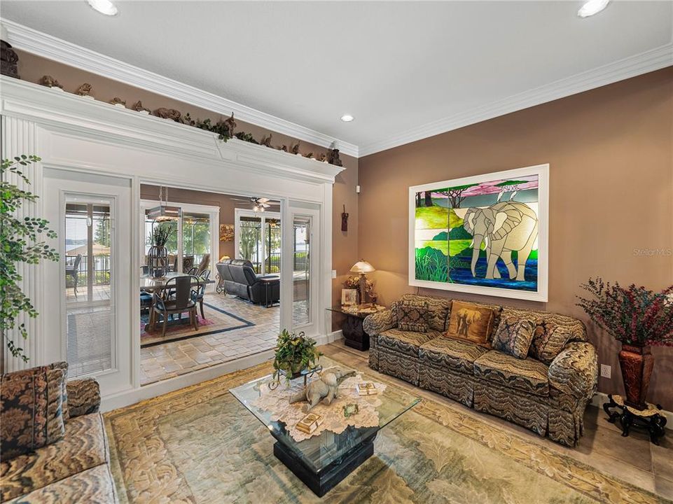Recently Sold: $1,200,000 (4 beds, 3 baths, 3570 Square Feet)