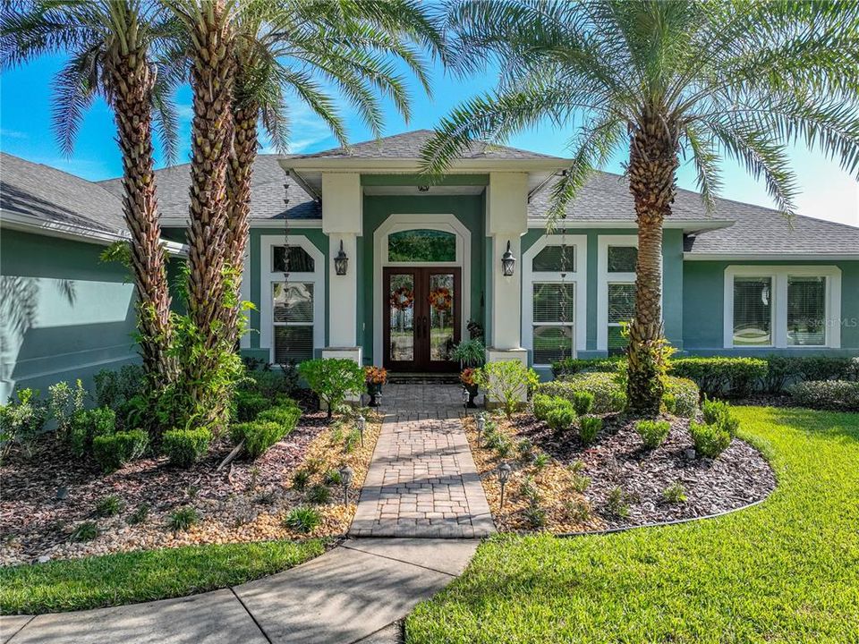 Recently Sold: $1,200,000 (4 beds, 3 baths, 3570 Square Feet)