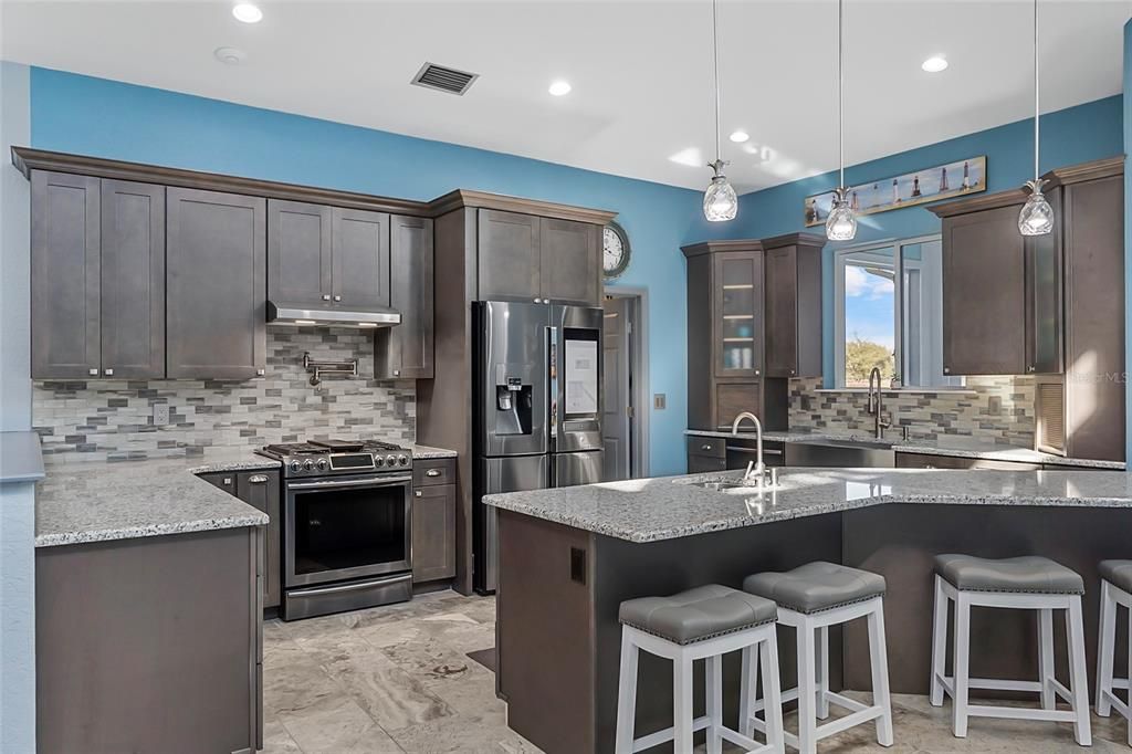 Recently Sold: $1,100,000 (2 beds, 3 baths, 1693 Square Feet)
