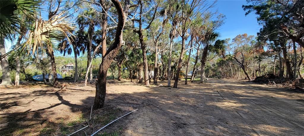 Vendido Recientemente: $165,000 (0.70 acres)