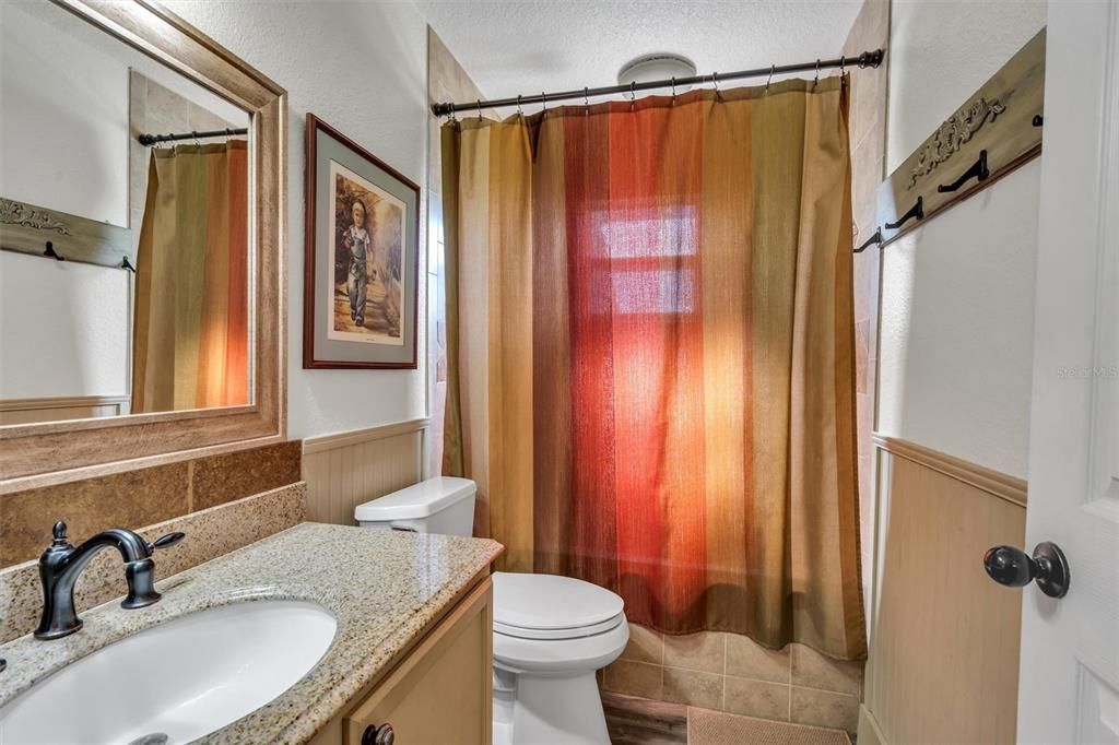 最近售出: $499,900 (3 贝兹, 2 浴室, 1799 平方英尺)