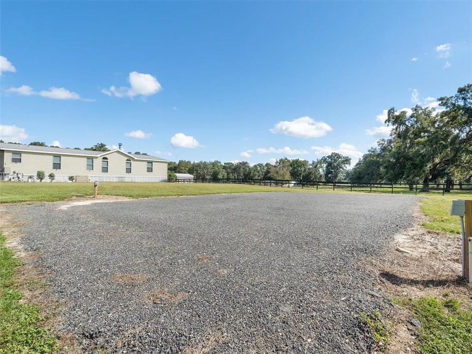 For Sale: $650,000 (3 beds, 2 baths, 1800 Square Feet)