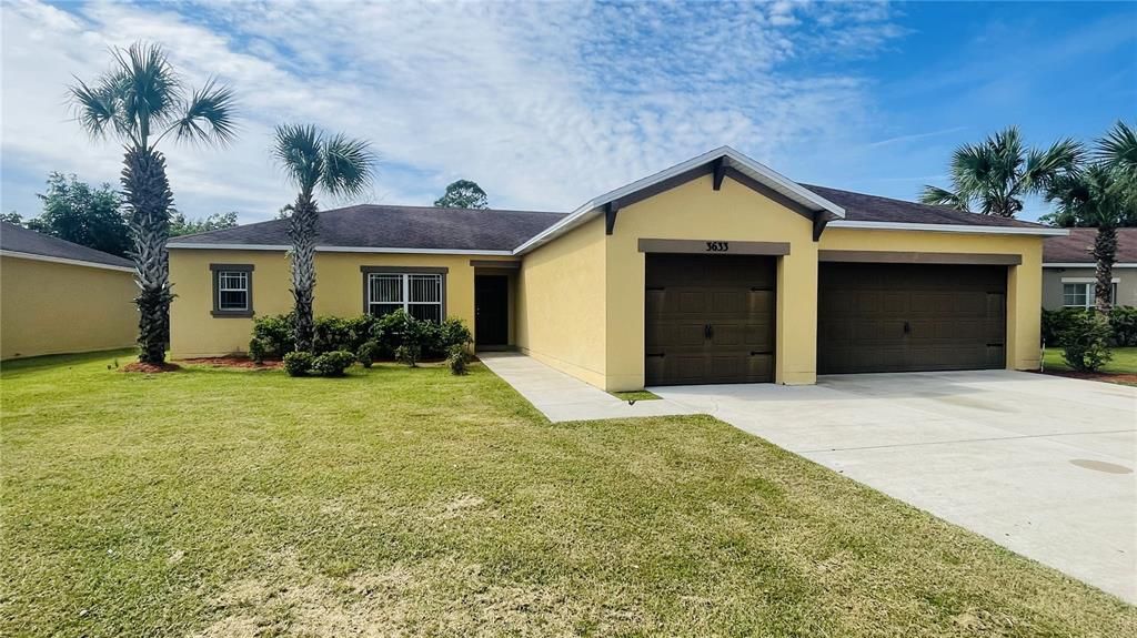 Recently Rented: $1,795 (3 beds, 2 baths, 1490 Square Feet)