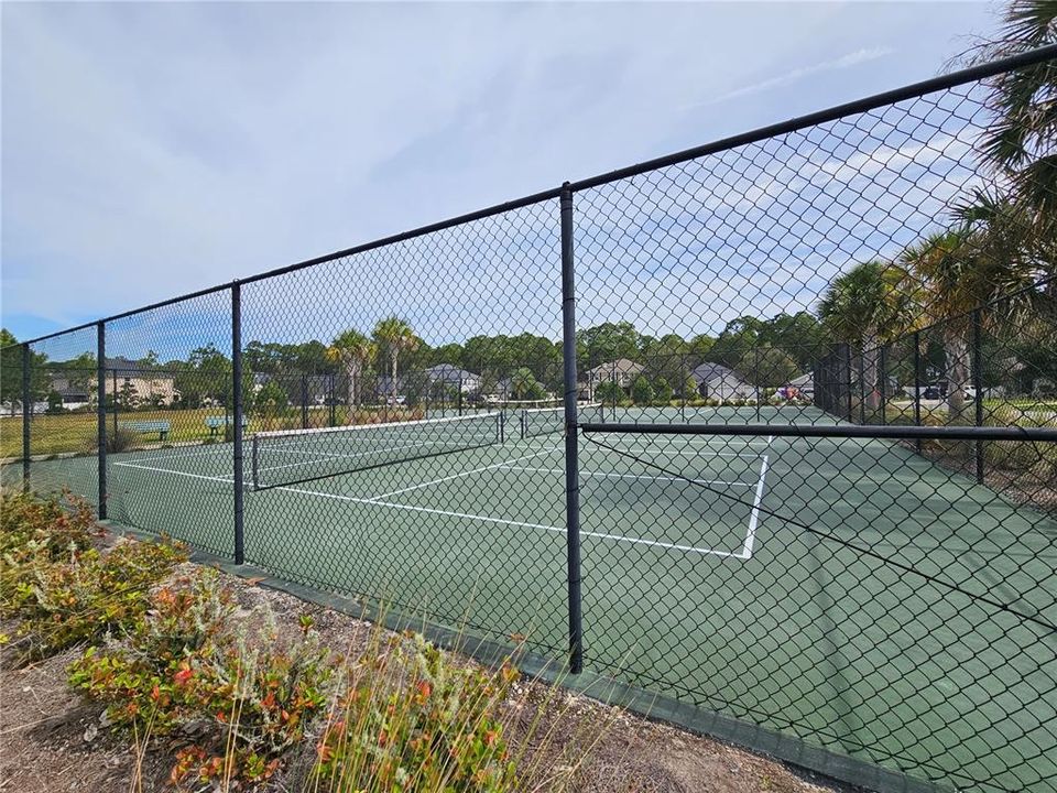 Pickle ball and tennis courts