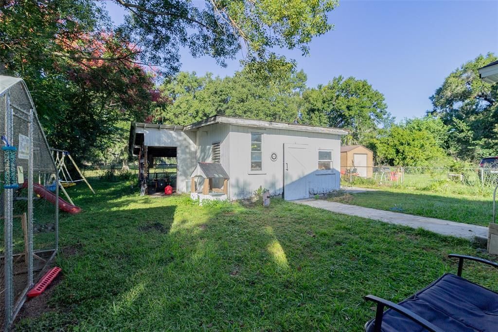 Recently Sold: $174,900 (3 beds, 1 baths, 1798 Square Feet)