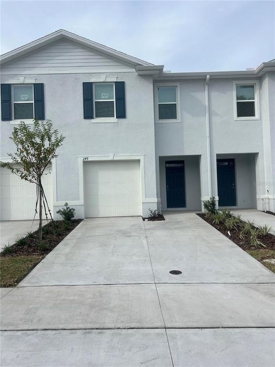 Recently Sold: $316,990 (3 beds, 2 baths, 1673 Square Feet)