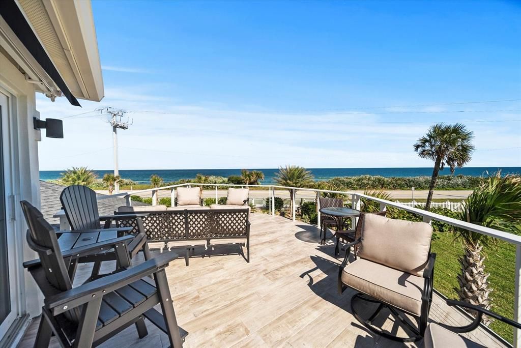 Recently Sold: $1,899,900 (4 beds, 5 baths, 3711 Square Feet)