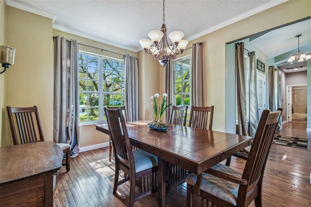 Recently Sold: $620,000 (4 beds, 3 baths, 2440 Square Feet)