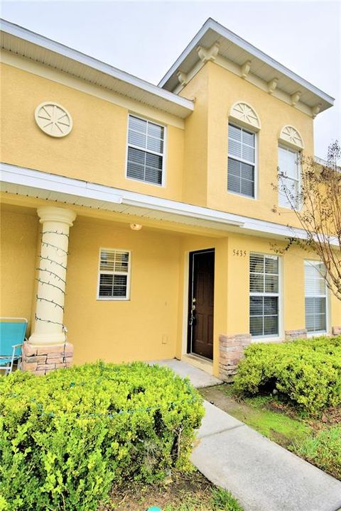 Recently Rented: $1,649 (2 beds, 2 baths, 1496 Square Feet)