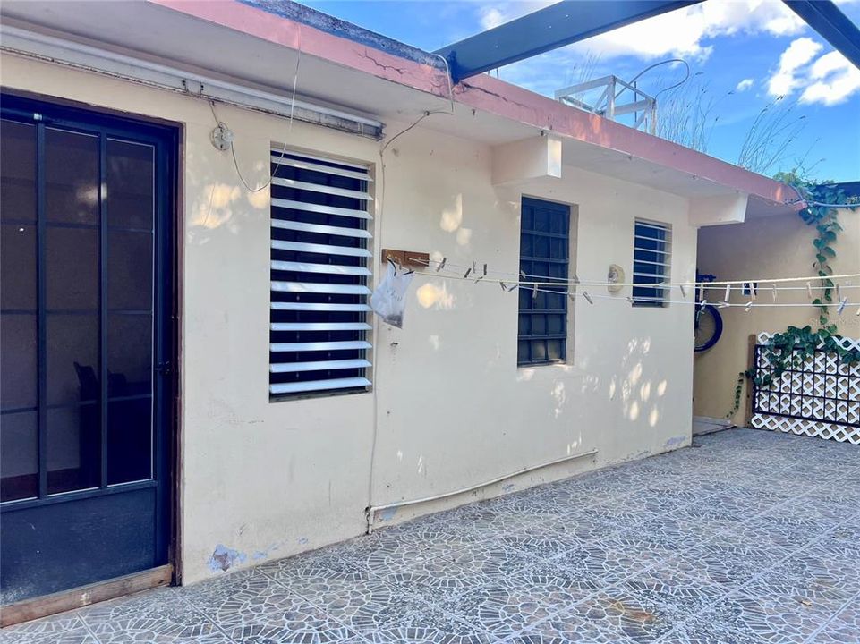 Vendido Recientemente: $167,000 (4 camas, 3 baños, 0 Pies cuadrados)