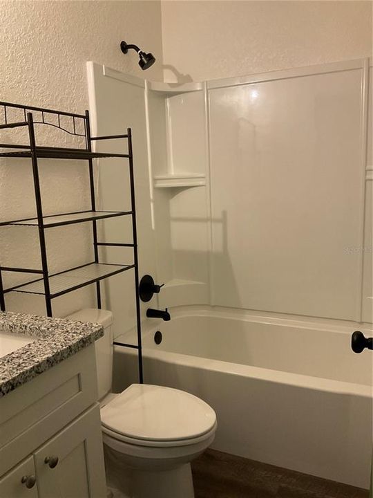 Недавно арендовано: $1,750 (3 спален, 1 ванн, 1080 Квадратных фут)