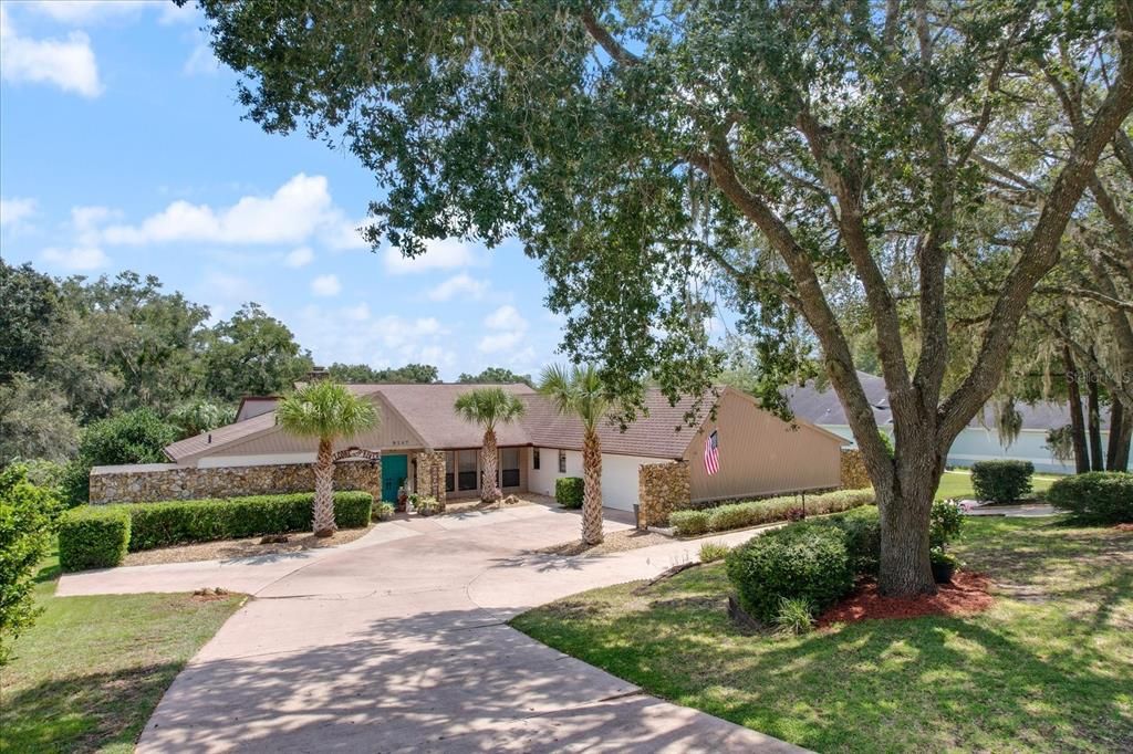 Active With Contract: $420,000 (3 beds, 2 baths, 2918 Square Feet)