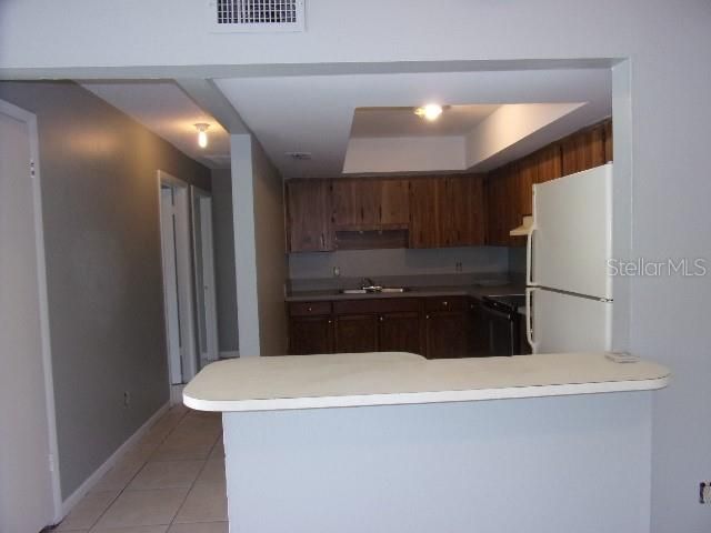 Recently Rented: $1,000 (2 beds, 1 baths, 864 Square Feet)